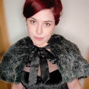 Unique Vintage Faux fur black & gray capelet, ribbon tie